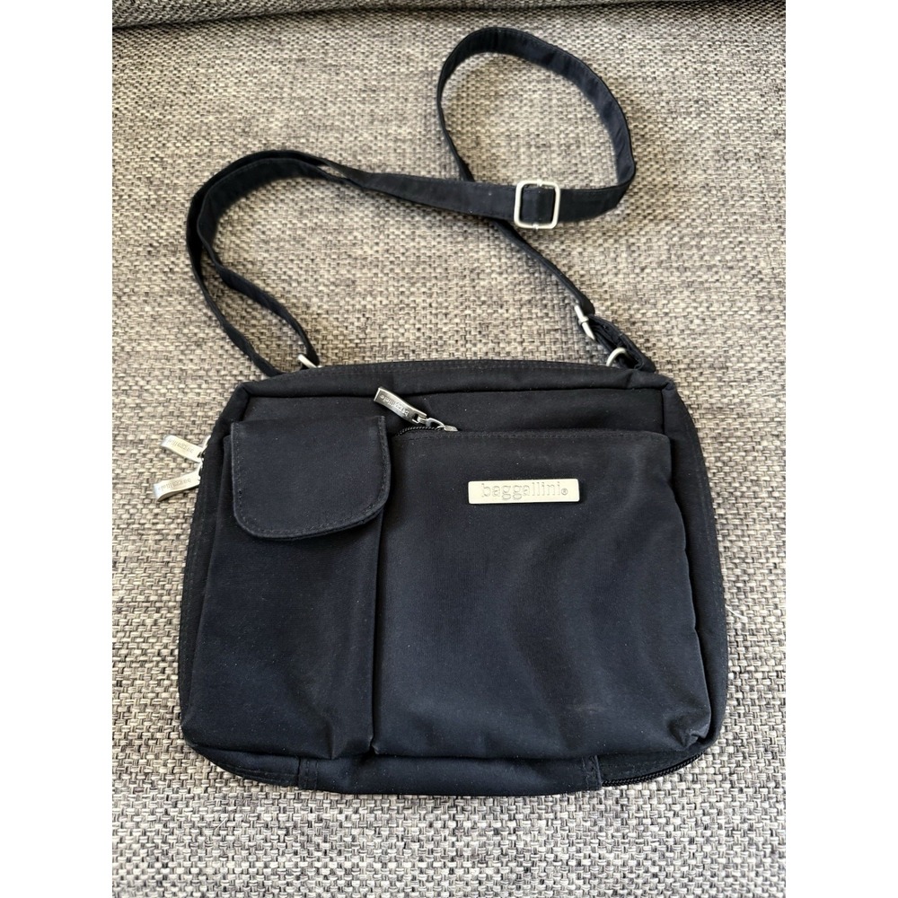 Baggallini Small Black Crossbody Shoulder‎ Bag